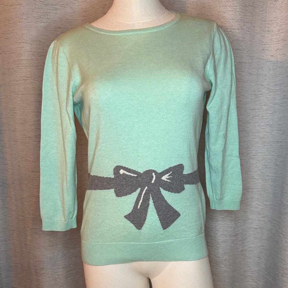 Cashmere Crew Neck Sweater with Bow Design sweet mint green vintage look sz Med